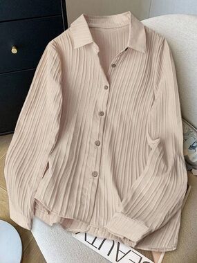 Women's Button-Down Shirt - Light Beige
